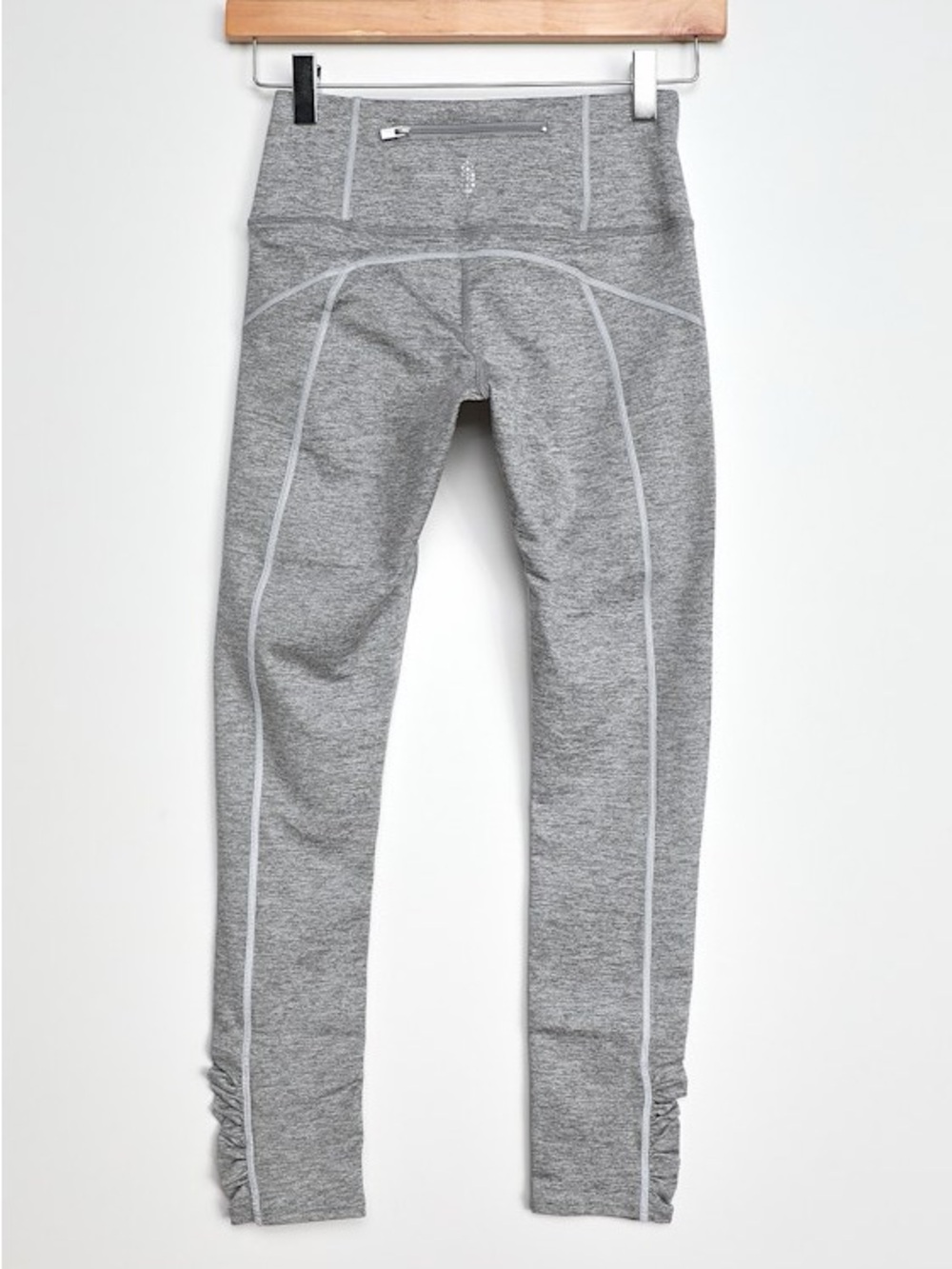 Free People Movement You're A Peach High Rise Leggings in Heather Grey, SZ S 🍑 - Picture 6 of 8